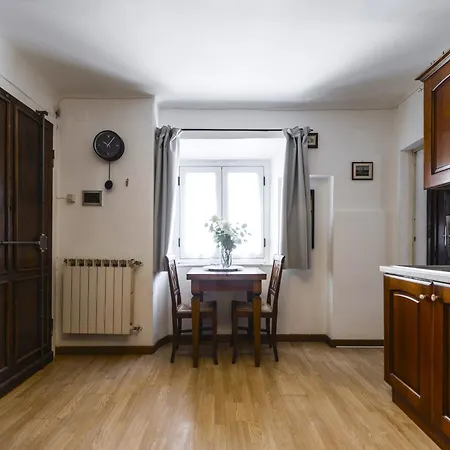 Hostly - La Spina Apartament *